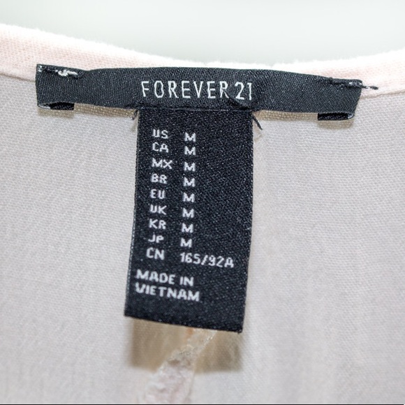 Light Peach Shawl - Picture 3 of 3